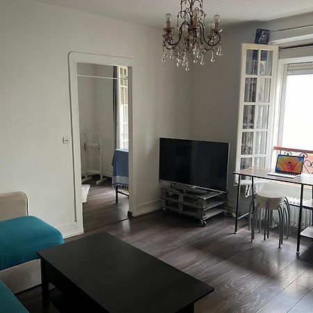 Le Nid Douillet En Plein Centre Apartment Levallois-Perret Bagian luar foto